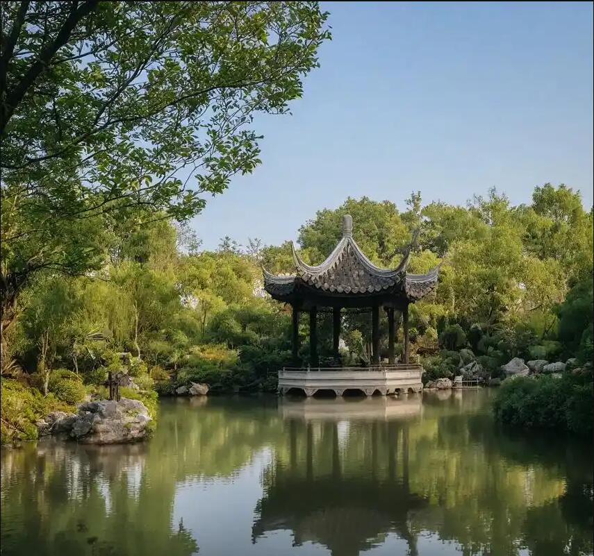 雨山区芷蕾房地产有限公司